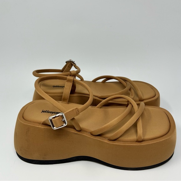 Jeffrey Campbell Glow Up Platform Sandals
Size 10 - Picture 2 of 8